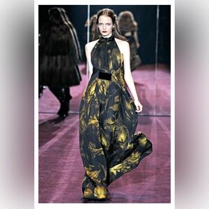 Authentic Gucci Gown!  Stand out in a crowd with this stunning dress! Size 38 IT